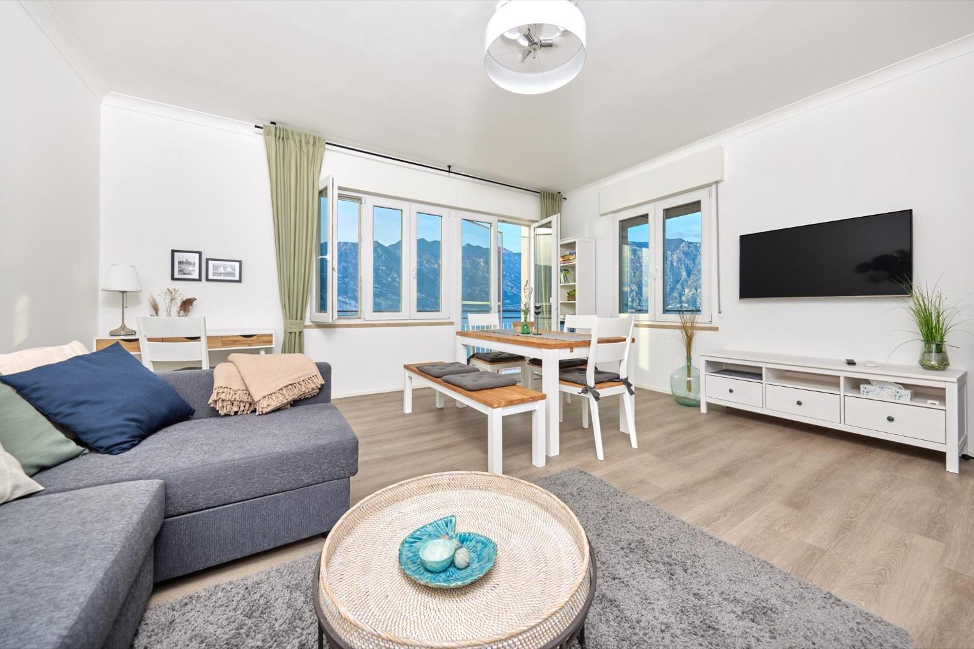 Lake View Luca Apartment مالتشيزينيه المظهر الخارجي الصورة