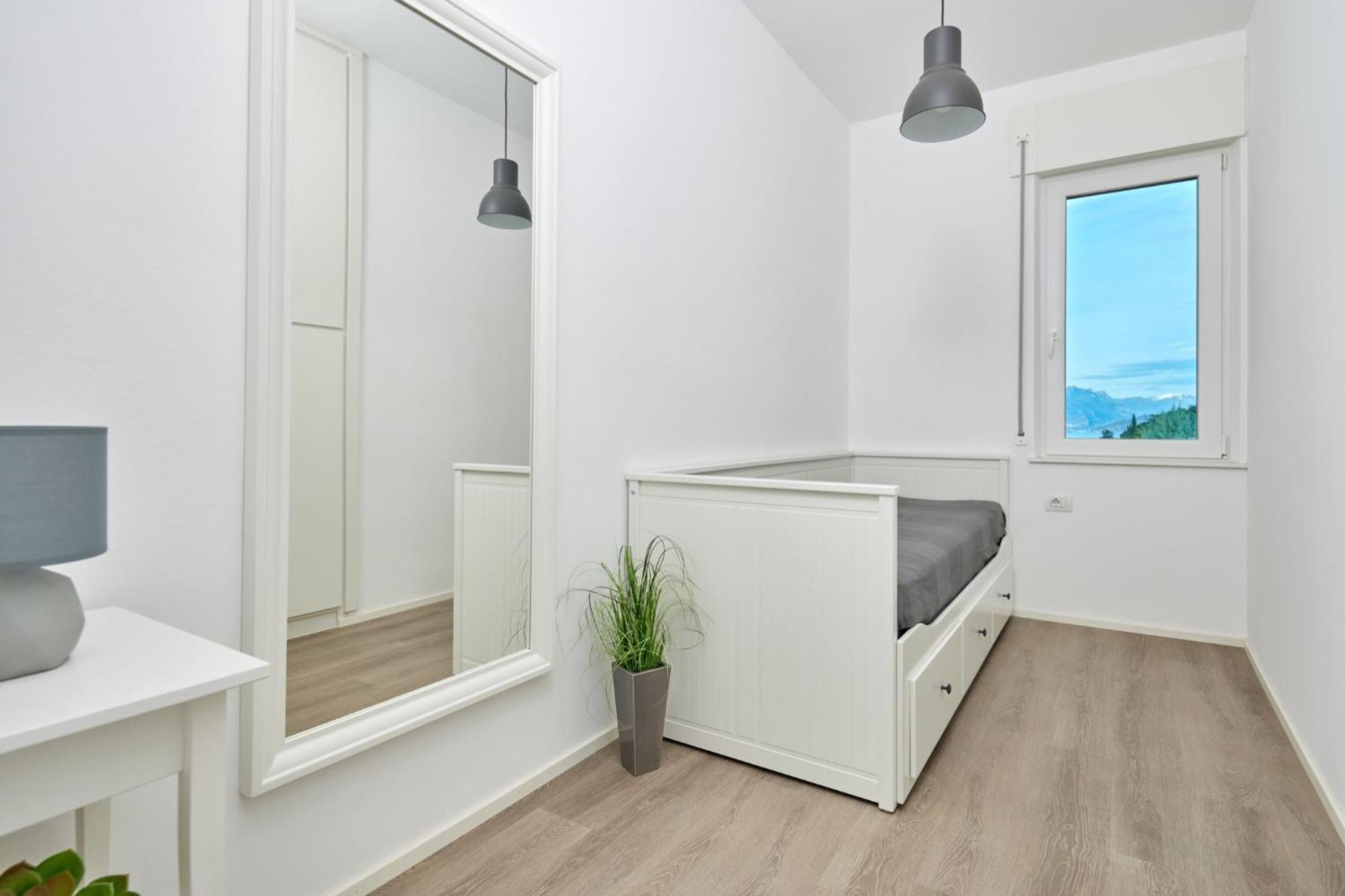 Lake View Luca Apartment مالتشيزينيه المظهر الخارجي الصورة